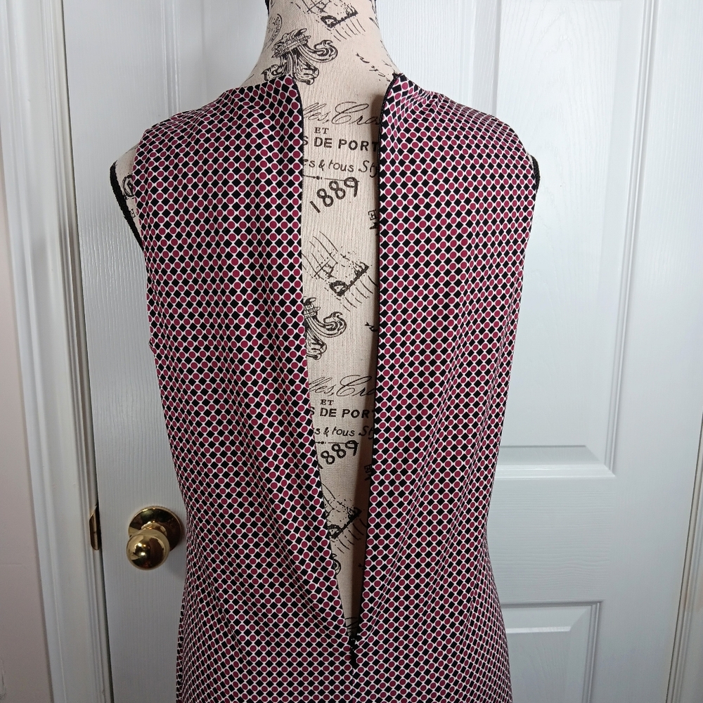 Michael Kors Sleeveless Midi Dress Women's Size M Burgundy Pink Black Patterned - Picture 11 of 12